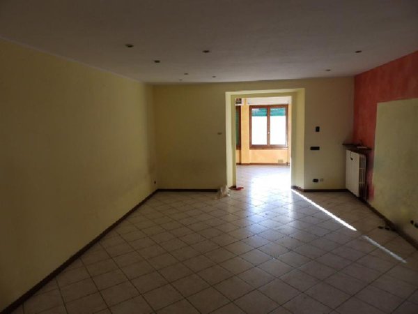 casa indipendente in vendita a Cantù in zona Cascina Amata