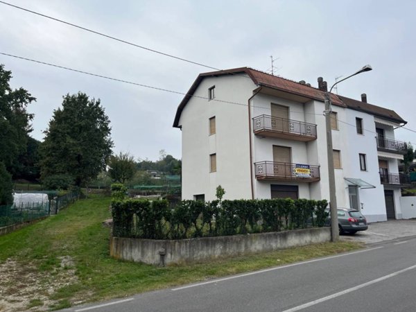 casa indipendente in vendita a Cantù
