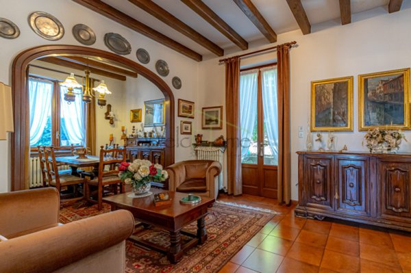 casa indipendente in vendita a Cantù