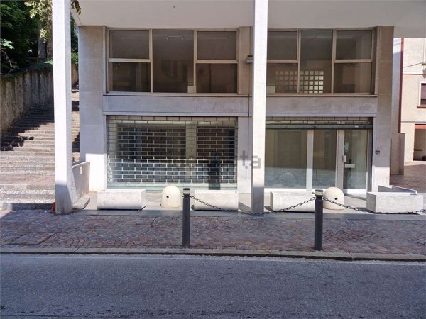 terreno edificabile in vendita a Cantù