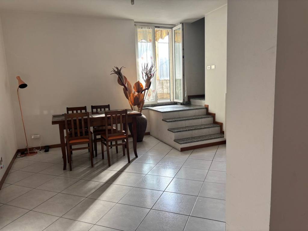 appartamento in vendita a Cantù in zona Cantù Asnago