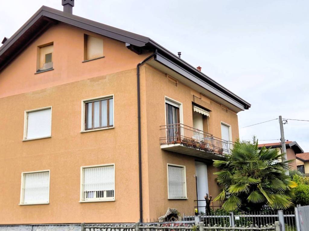 appartamento in vendita a Cantù in zona Vighizzolo