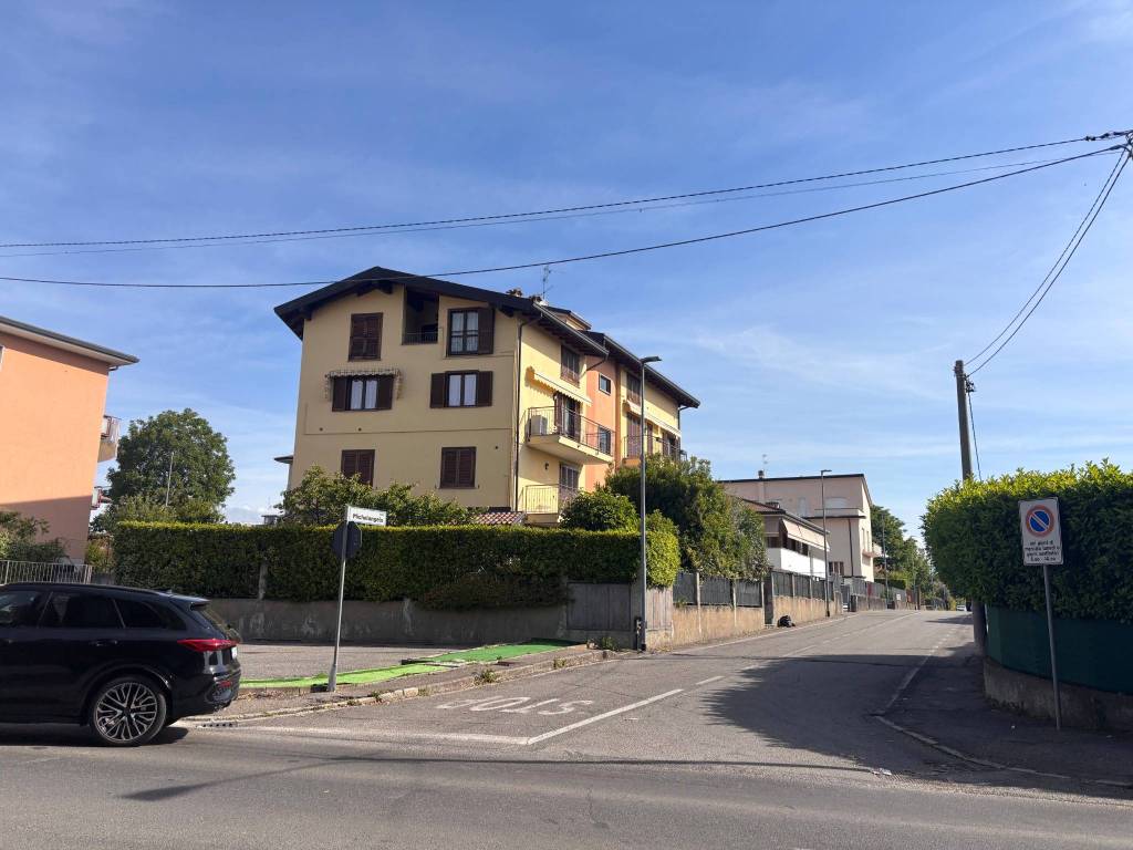 appartamento in vendita a Cantù in zona Vighizzolo