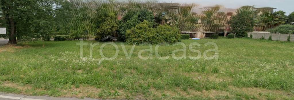terreno edificabile in vendita a Cantù