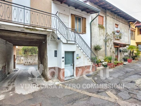 casa indipendente in vendita a Cantù in zona Cascina Amata