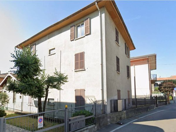 casa indipendente in vendita a Cantù