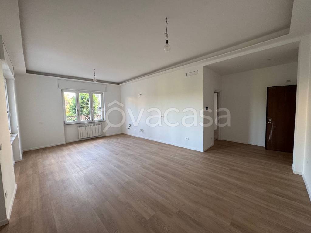 appartamento in vendita a Cantù in zona Vighizzolo