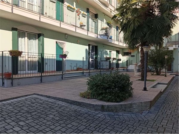 appartamento in vendita a Cantù in zona Vighizzolo
