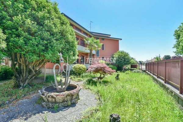 villa in vendita a Cantù