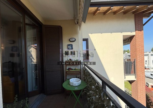 appartamento in vendita a Cantù in zona Vighizzolo