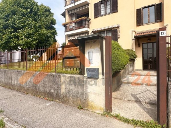 appartamento in vendita a Cantù in zona Vighizzolo