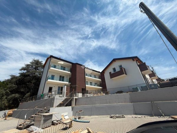 appartamento in vendita a Cantù in zona Cascina Amata