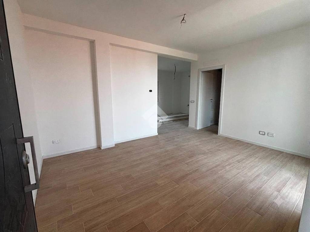 appartamento in vendita a Cantù in zona Cascina Amata