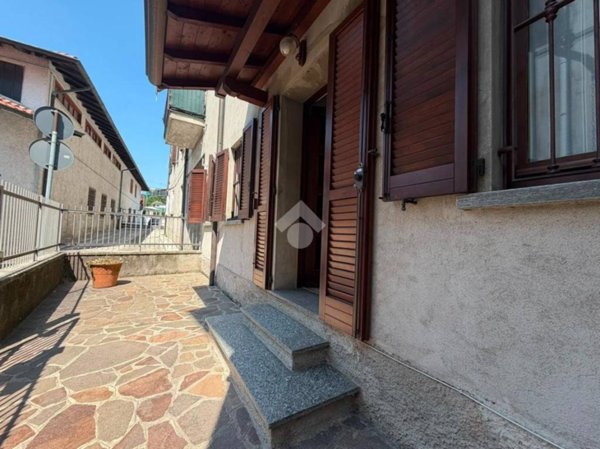 appartamento in vendita a Cantù in zona Vighizzolo