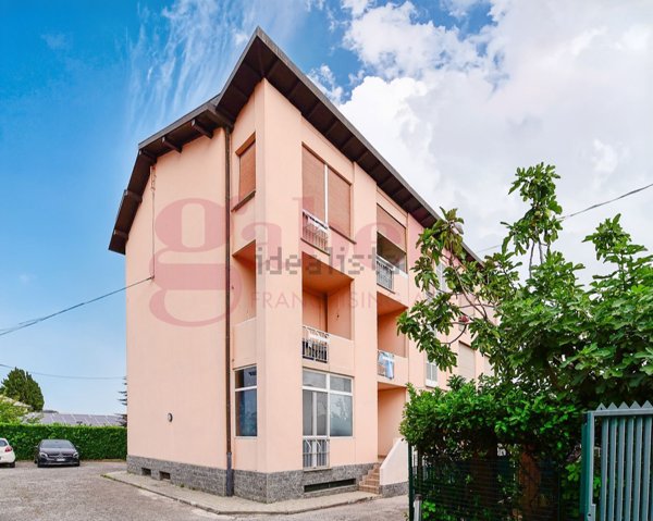 appartamento in vendita a Cantù in zona Vighizzolo