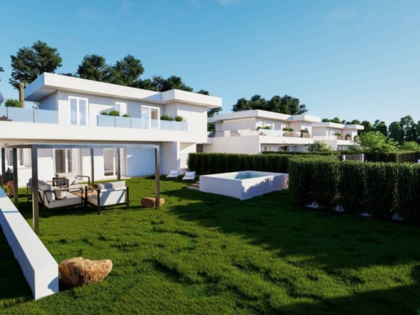 casa indipendente in vendita a Cantù in zona Vighizzolo