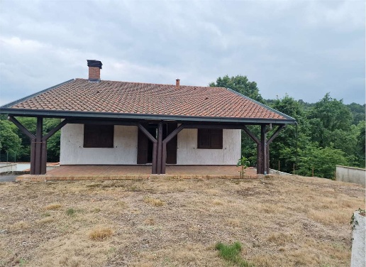 casa indipendente in vendita a Cantù