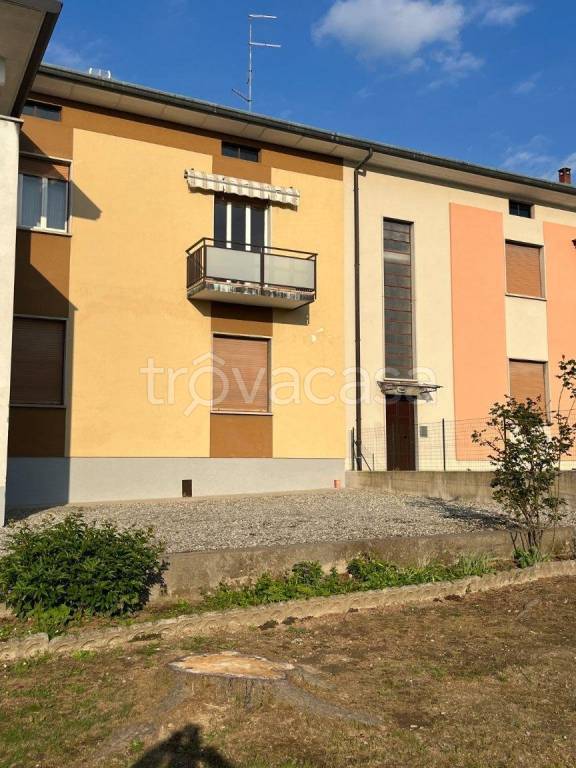 casa indipendente in vendita a Cantù