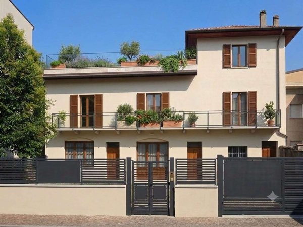 appartamento in vendita a Cantù