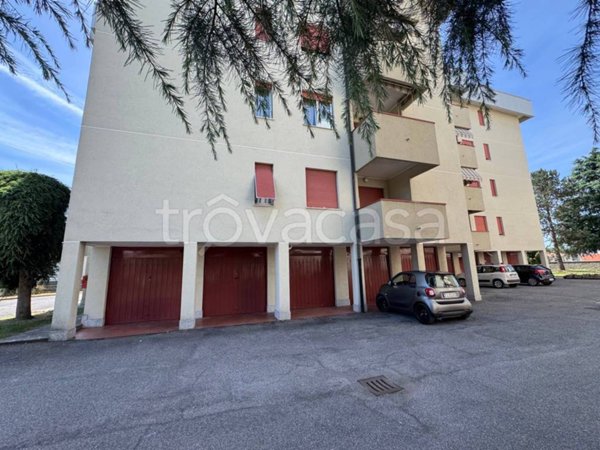 appartamento in vendita a Cantù in zona Vighizzolo