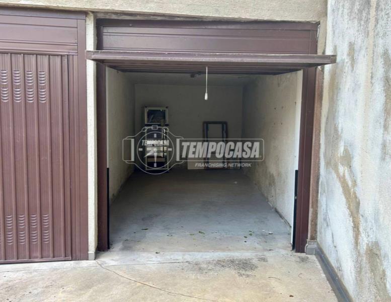 box auto in vendita a Cantù