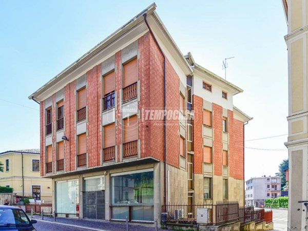 intera palazzina in vendita a Cantù