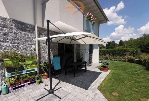 casa indipendente in vendita a Cantù
