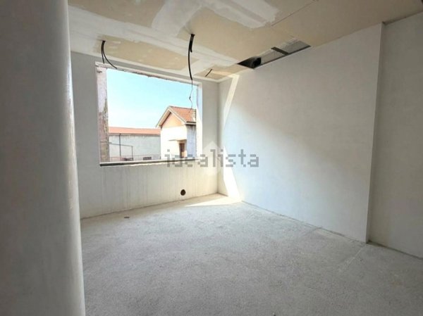 appartamento in vendita a Cantù in zona Cascina Amata