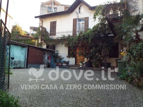 casa indipendente in vendita a Cantù