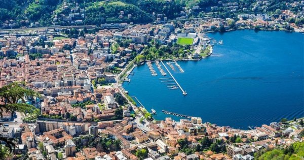 casa indipendente in vendita a Canzo