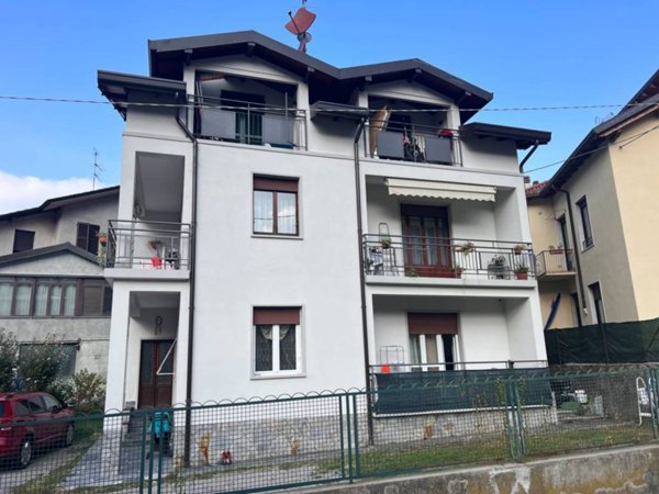 appartamento in vendita a Canzo