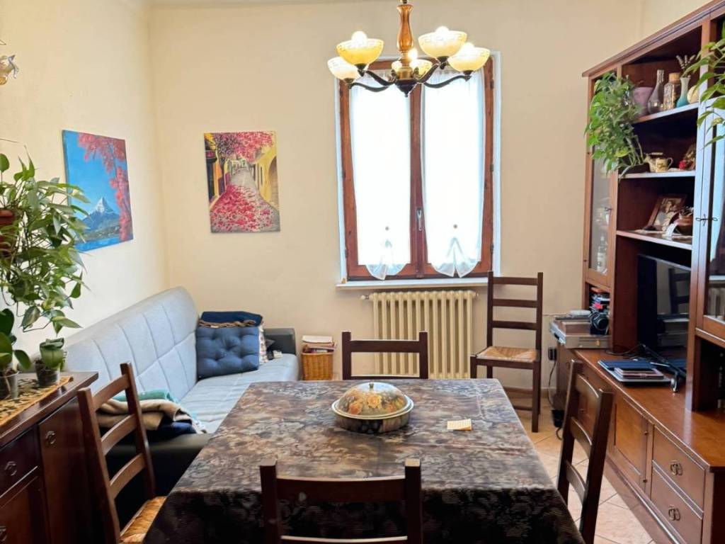 appartamento in vendita a Canzo