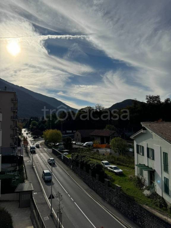 appartamento in vendita a Canzo