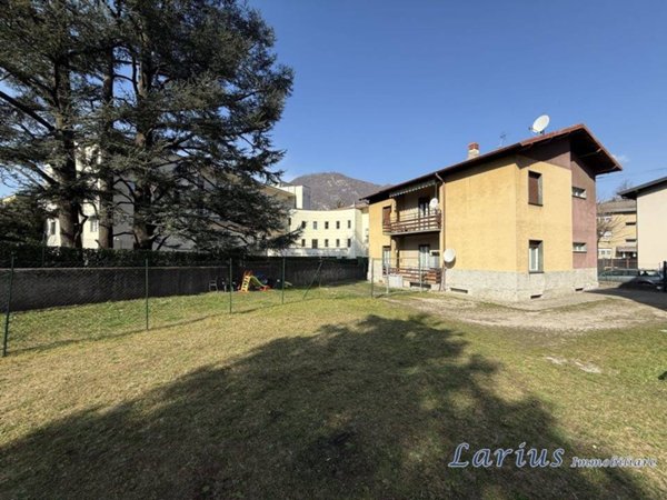 appartamento in vendita a Canzo