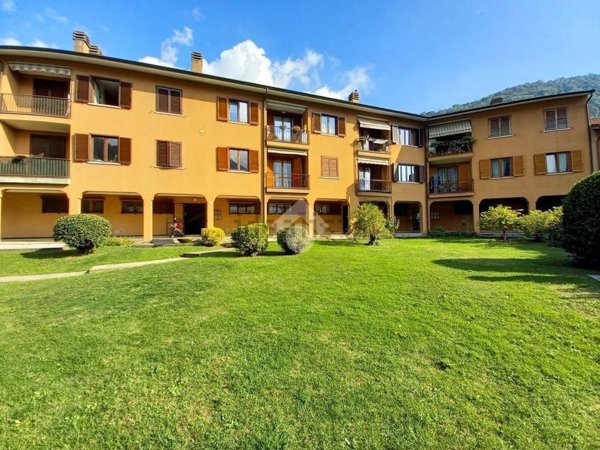 appartamento in vendita a Canzo