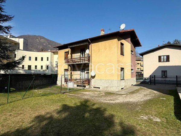 appartamento in vendita a Canzo