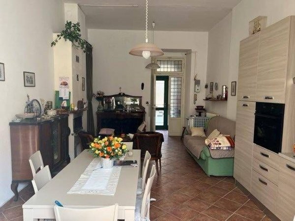 appartamento in vendita a Canzo