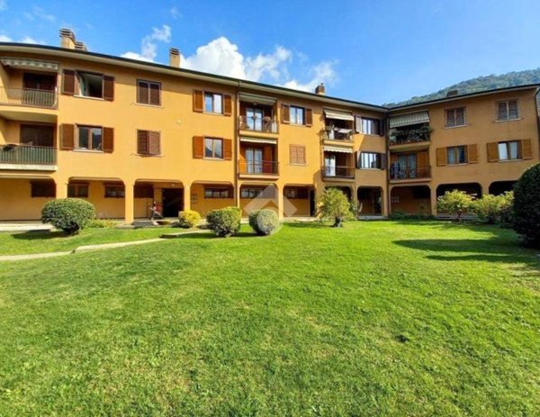 appartamento in vendita a Canzo