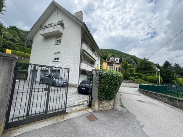 appartamento in vendita a Canzo