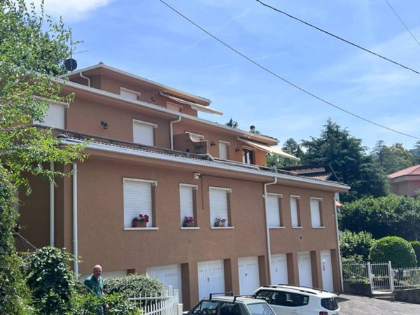 appartamento in vendita a Canzo