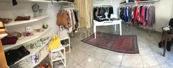 ufficio in vendita a Canzo