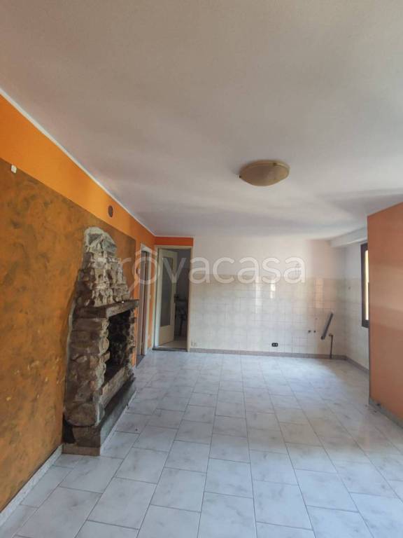 appartamento in vendita a Canzo