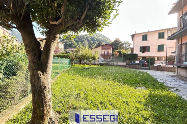 appartamento in vendita a Canzo