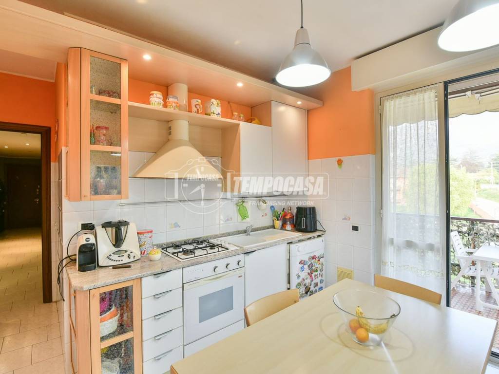 appartamento in vendita a Canzo