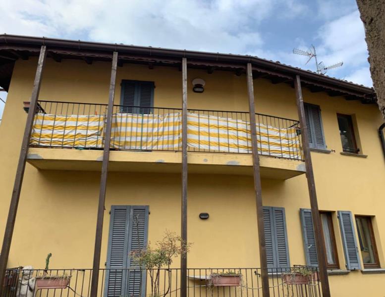 appartamento in vendita a Canzo