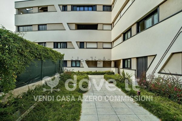 appartamento in vendita a Canzo