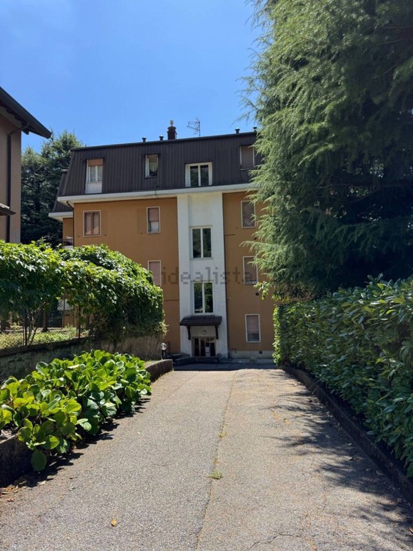 appartamento in vendita a Canzo