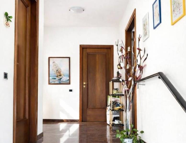 casa indipendente in vendita a Canzo