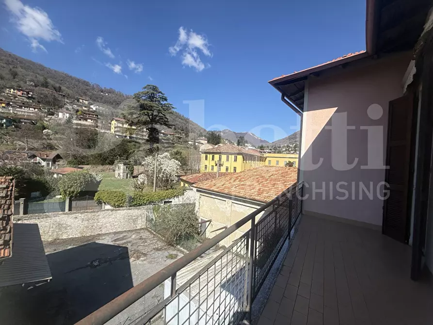 appartamento in vendita a Canzo
