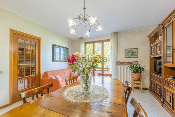 appartamento in vendita a Canzo